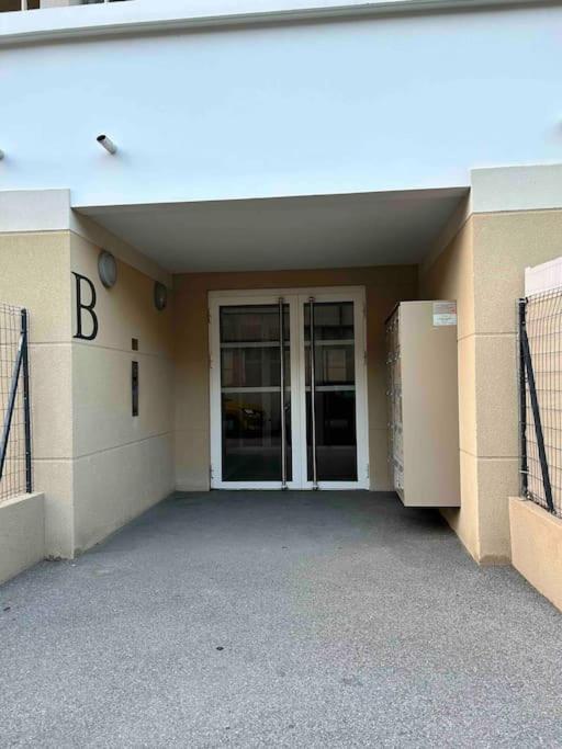 Appartement Avec Terrasse Et Box Entre Plages Et Nature Marsilia Exterior foto