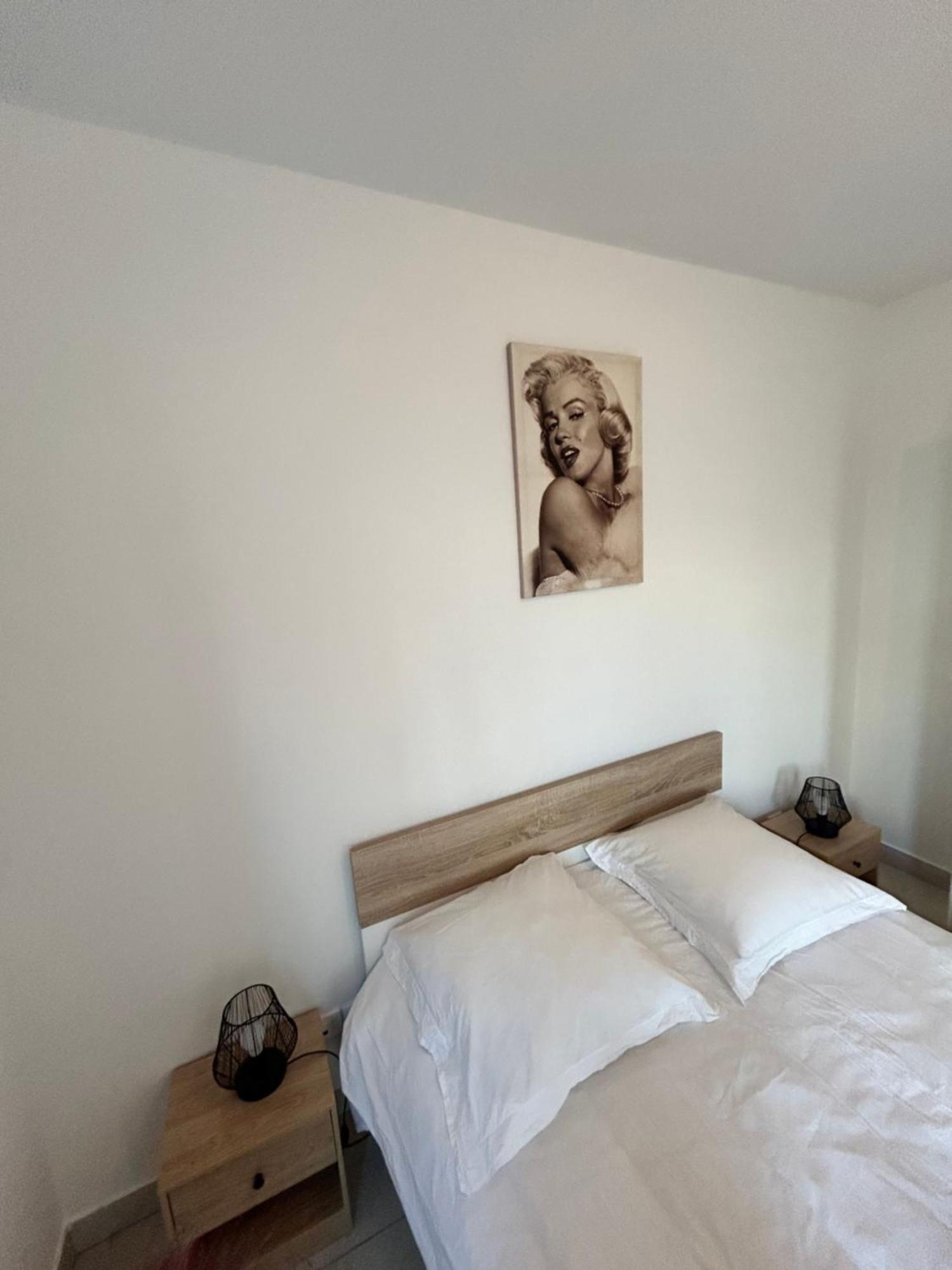 Appartement Avec Terrasse Et Box Entre Plages Et Nature Marsilia Exterior foto